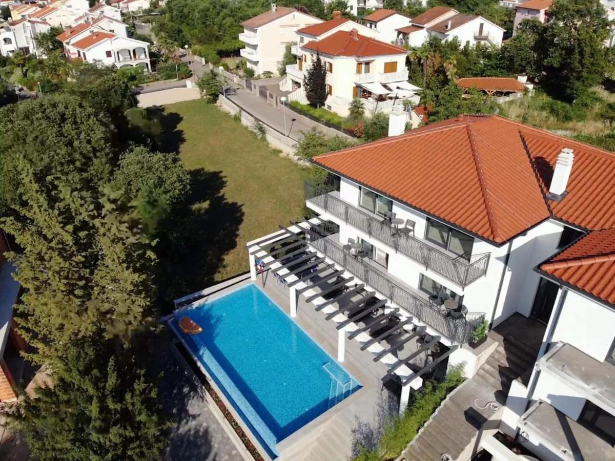 Luxury Villa Rivabel Malinska Exterior photo
